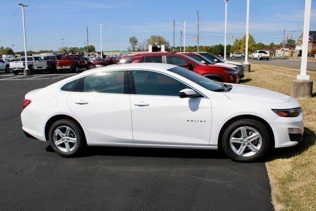 new 2025 Chevrolet Malibu car, priced at $24,888
