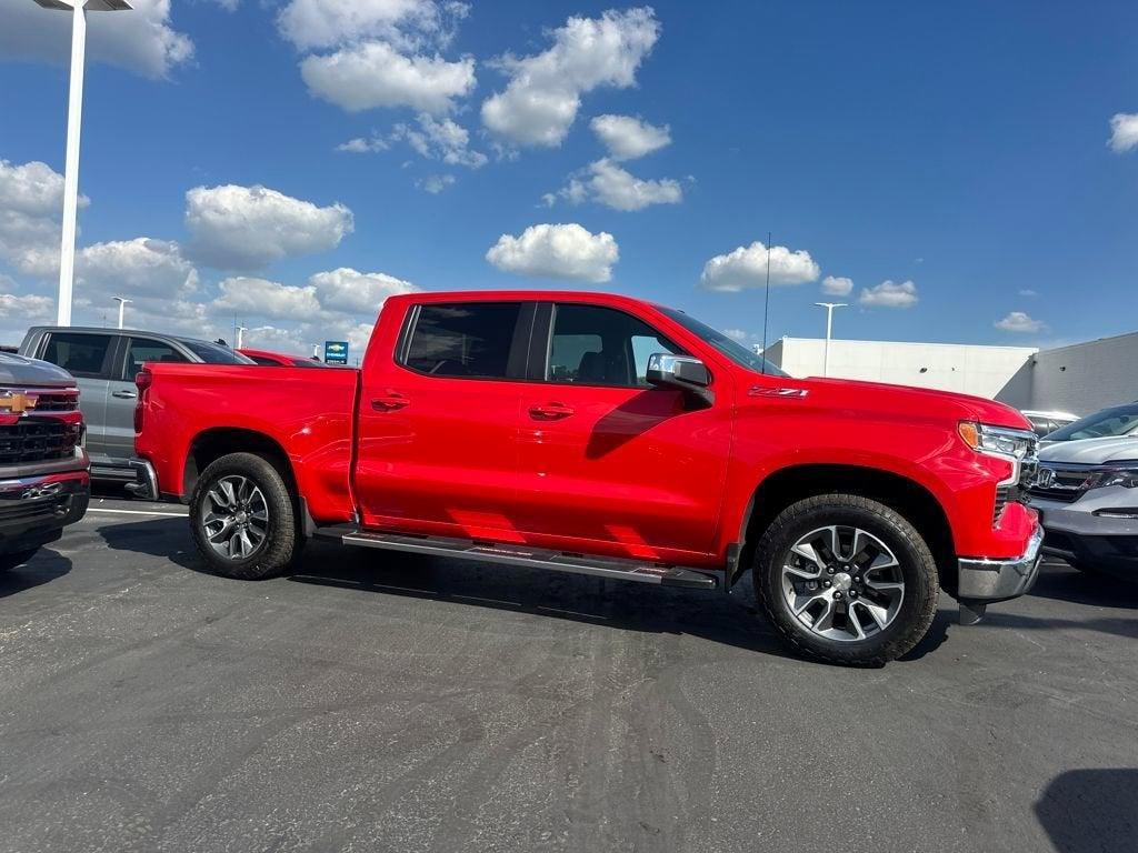 new 2025 Chevrolet Silverado 1500 car, priced at $56,570