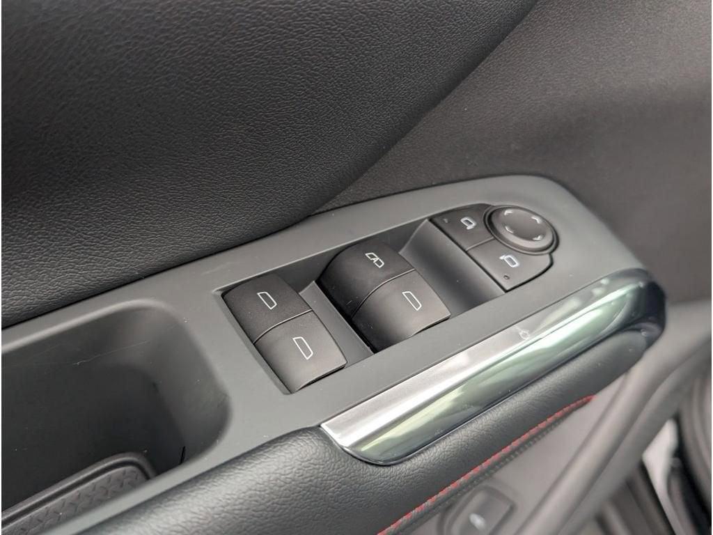 new 2026 Chevrolet Traverse car, priced at $52,744