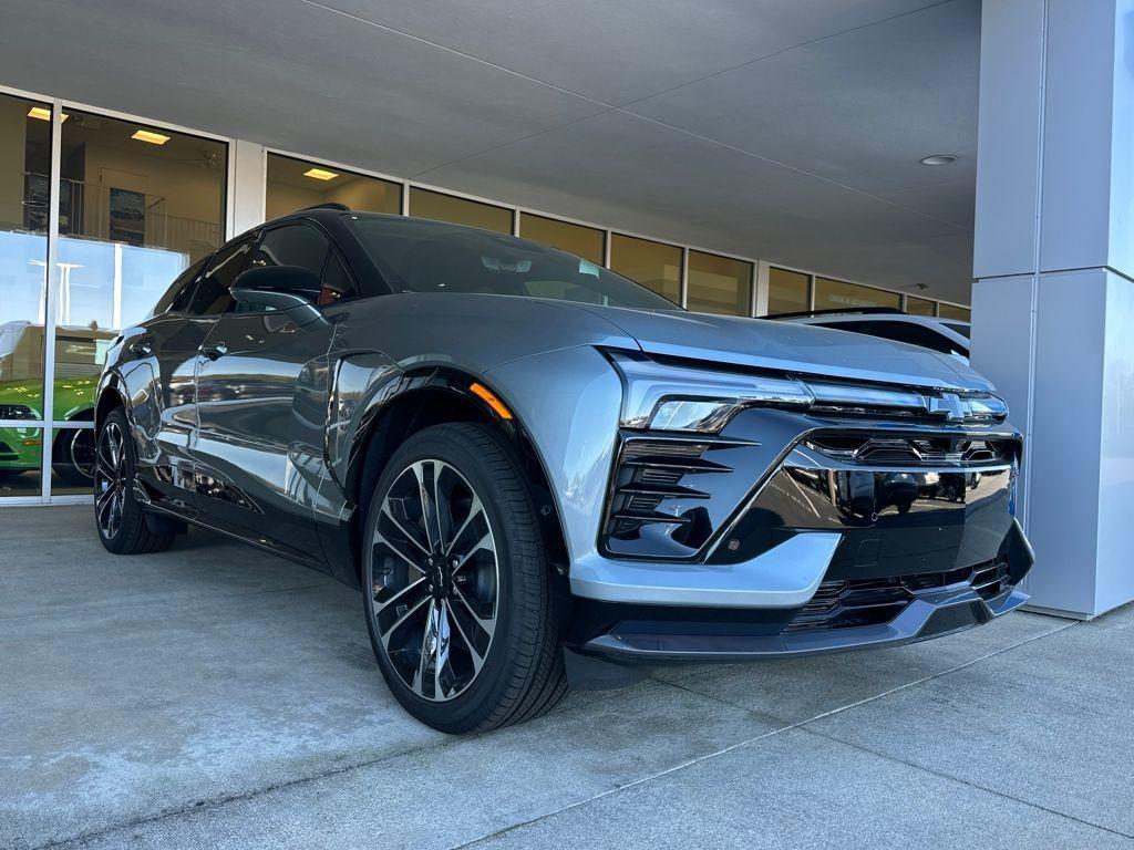 new 2026 Chevrolet Blazer EV car, priced at $62,900