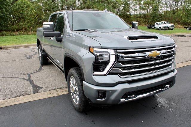 new 2025 Chevrolet Silverado 3500 car, priced at $90,205