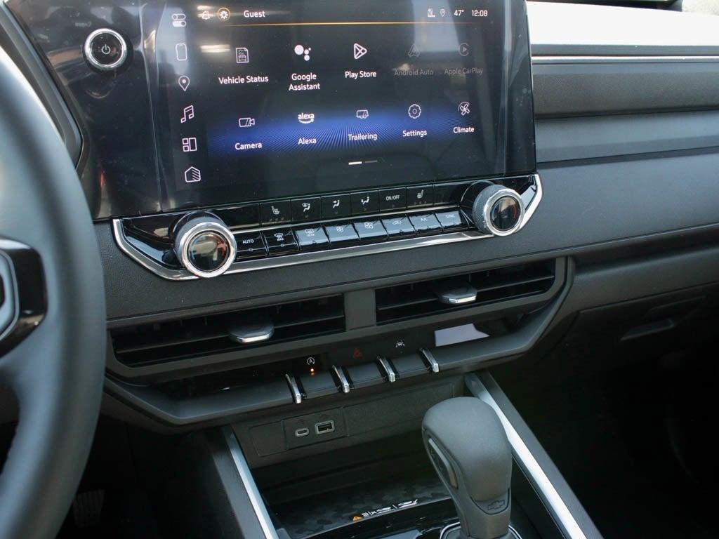 new 2025 Chevrolet Colorado car, priced at $42,300
