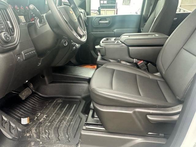 new 2024 Chevrolet Silverado 3500 car, priced at $64,997