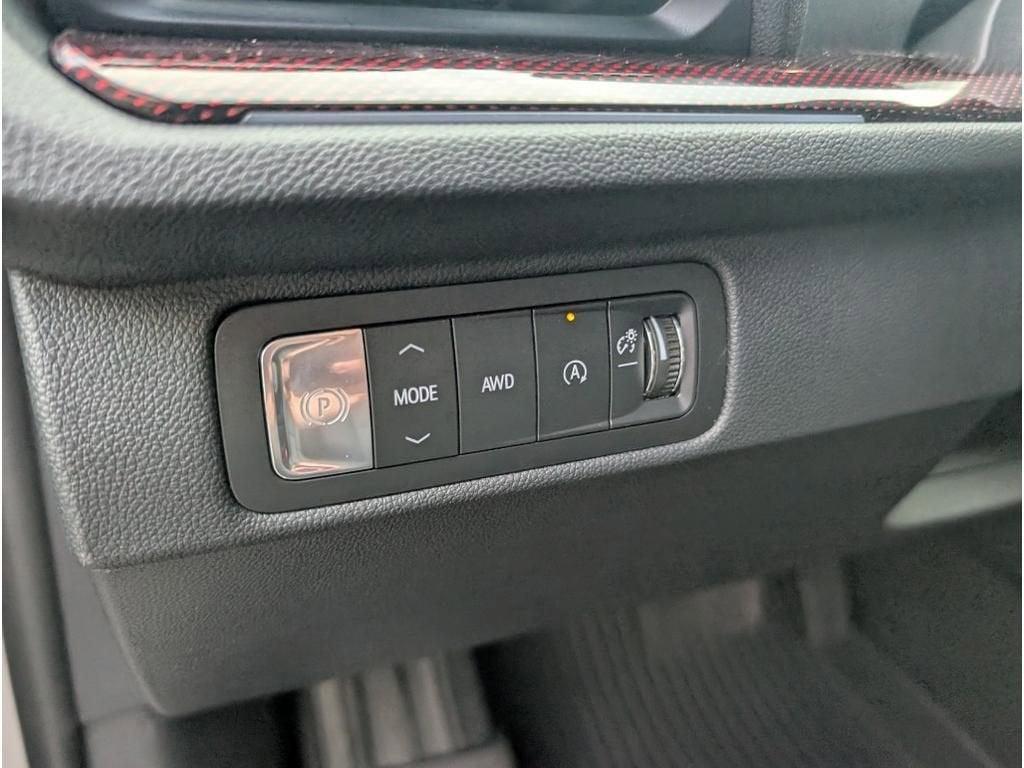 new 2026 Chevrolet Traverse car, priced at $51,519