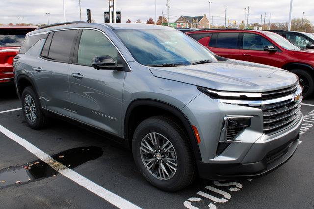 new 2024 Chevrolet Traverse car, priced at $41,999