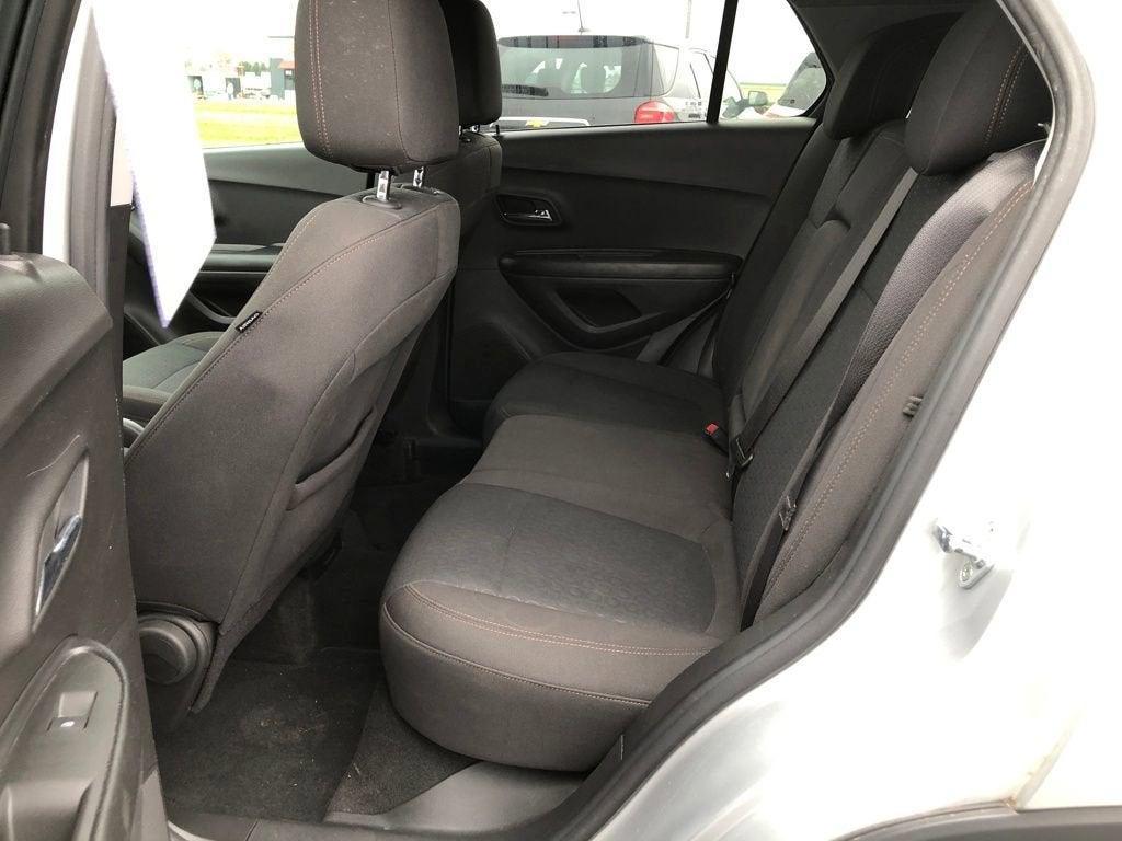 used 2022 Chevrolet Trax car, priced at $16,726