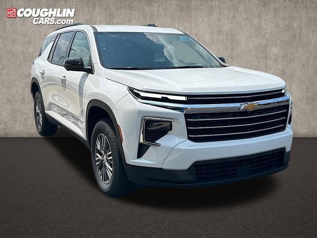 new 2025 Chevrolet Traverse car, priced at $43,994