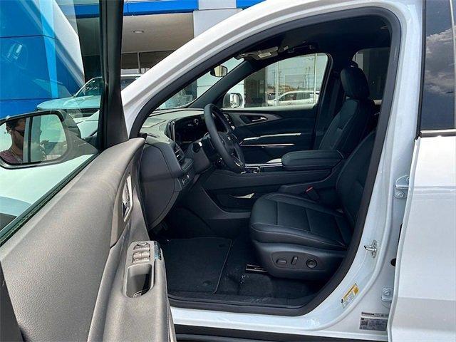new 2025 Chevrolet Traverse car, priced at $45,994