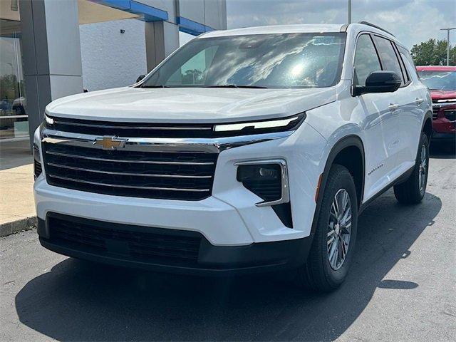new 2025 Chevrolet Traverse car, priced at $45,994