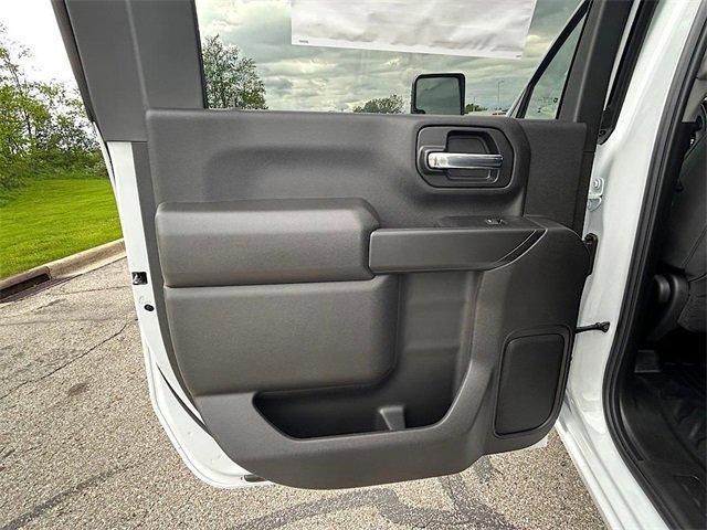 new 2025 Chevrolet Silverado 2500 car, priced at $55,675