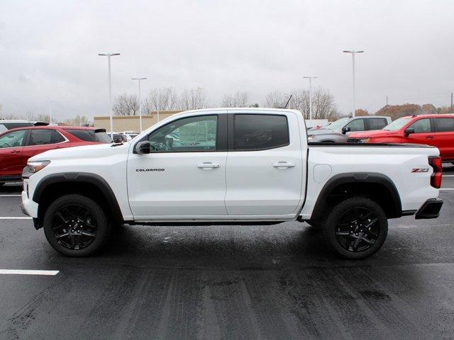 new 2024 Chevrolet Colorado car, priced at $44,900