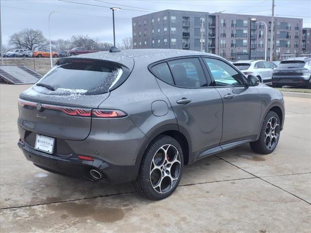 new 2024 Alfa Romeo Tonale car, priced at $53,697