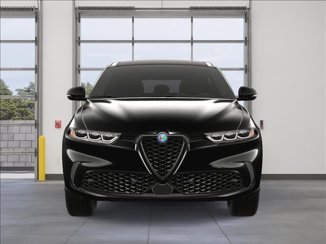 new 2025 Alfa Romeo Tonale car