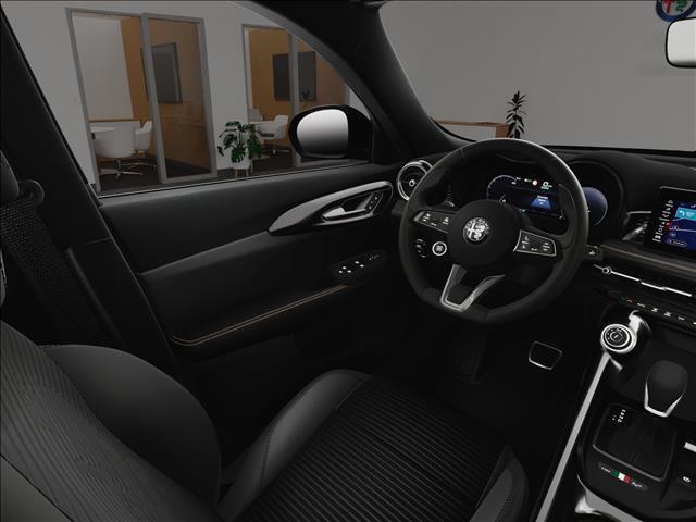 new 2025 Alfa Romeo Tonale car