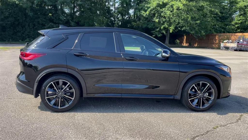 new 2025 INFINITI QX50 car, priced at $53,270