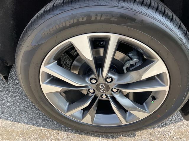 new 2025 INFINITI QX60 car, priced at $57,988