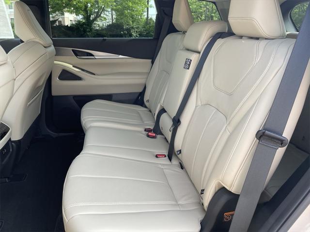 new 2025 INFINITI QX60 car, priced at $55,988