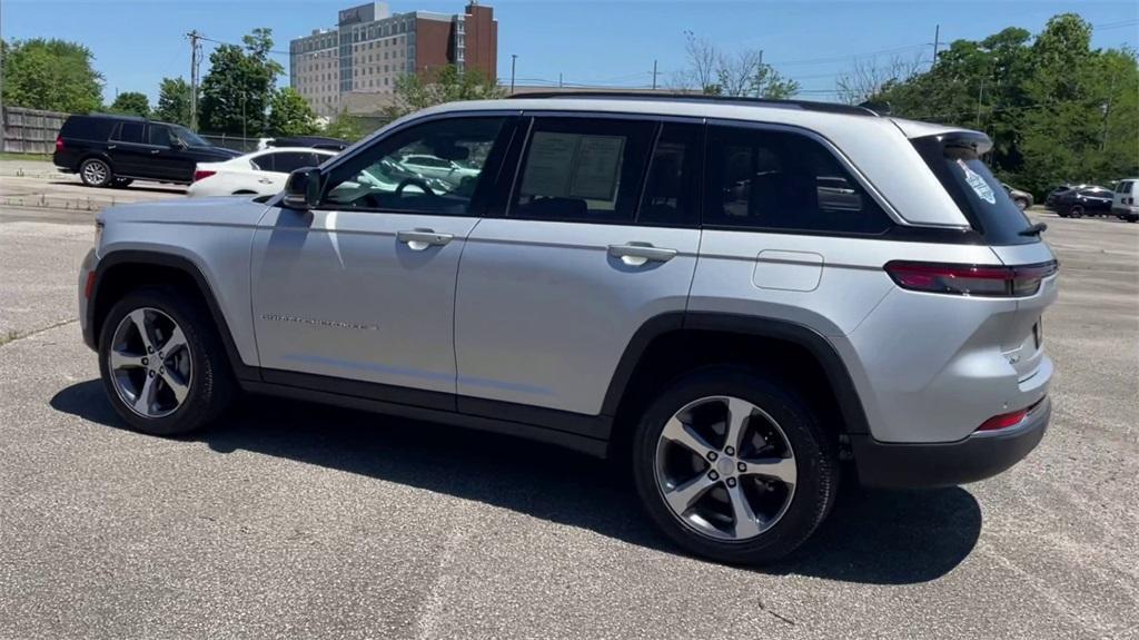 used 2024 Jeep Grand Cherokee car, priced at $47,988