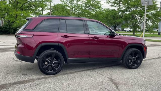 used 2024 Jeep Grand Cherokee car, priced at $41,473