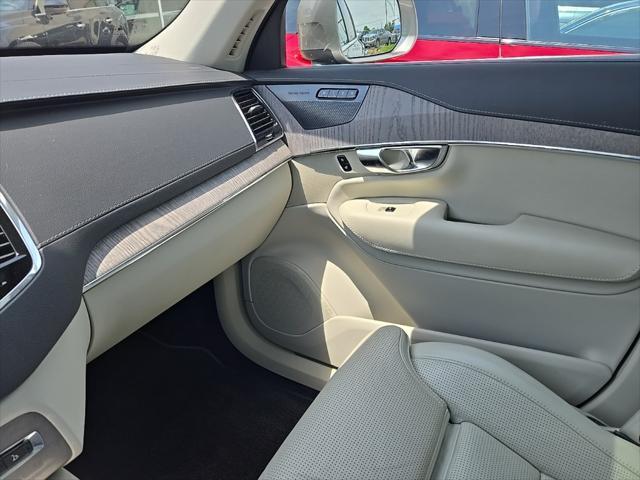 used 2022 Volvo XC90 car, priced at $37,199