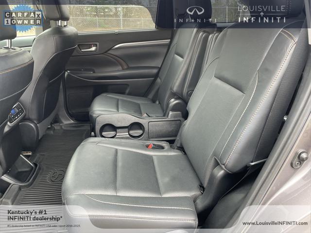 used 2019 Toyota Highlander car, priced at $27,063