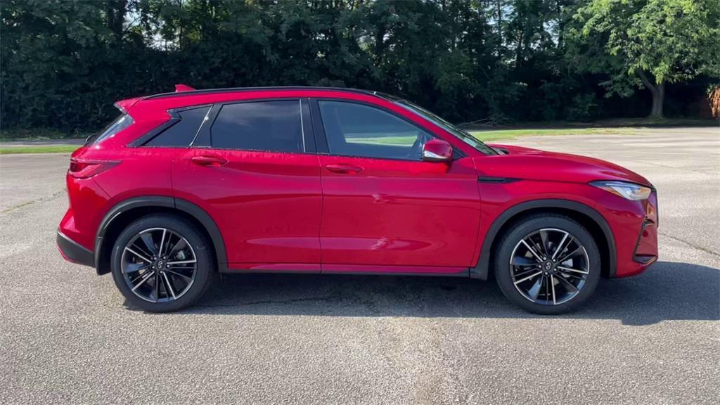 new 2025 INFINITI QX50 car, priced at $54,170