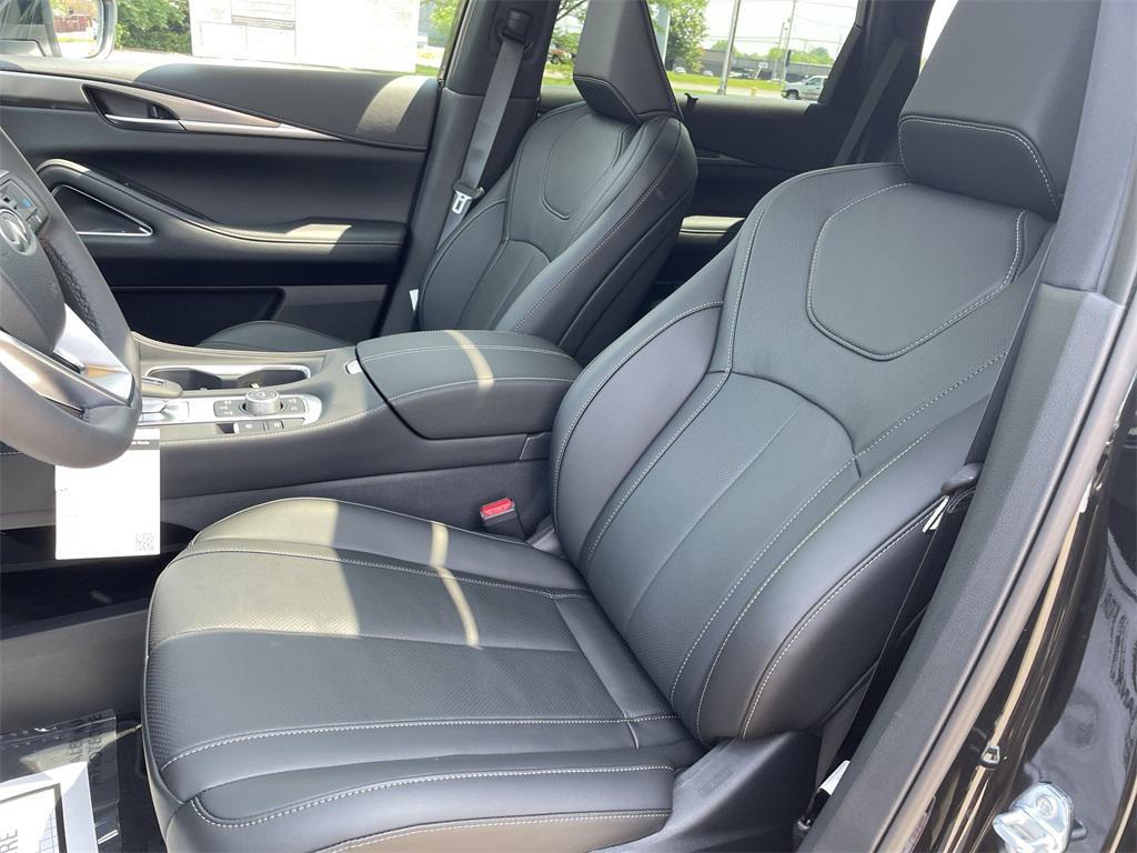 new 2025 INFINITI QX60 car, priced at $56,988