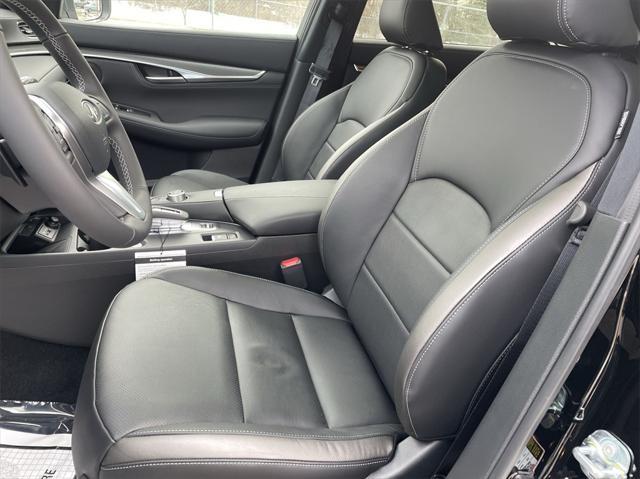new 2025 INFINITI QX55 car, priced at $48,526