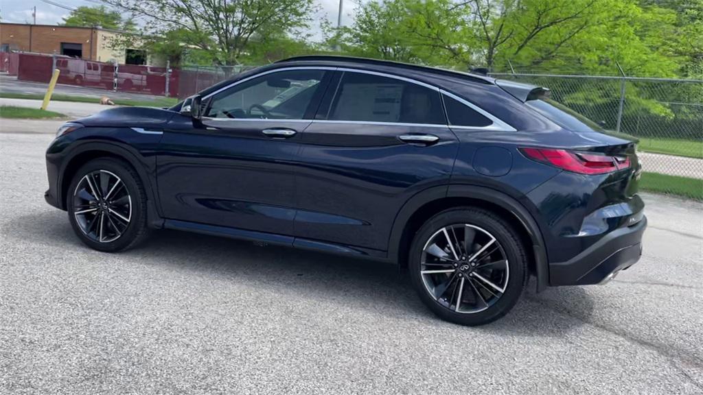 new 2025 INFINITI QX55 car, priced at $45,988