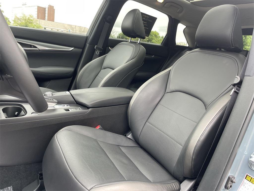 used 2025 INFINITI QX50 car, priced at $39,920