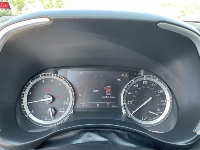 used 2022 Toyota Highlander car, priced at $37,915