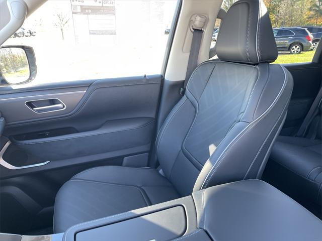 used 2025 INFINITI QX80 car