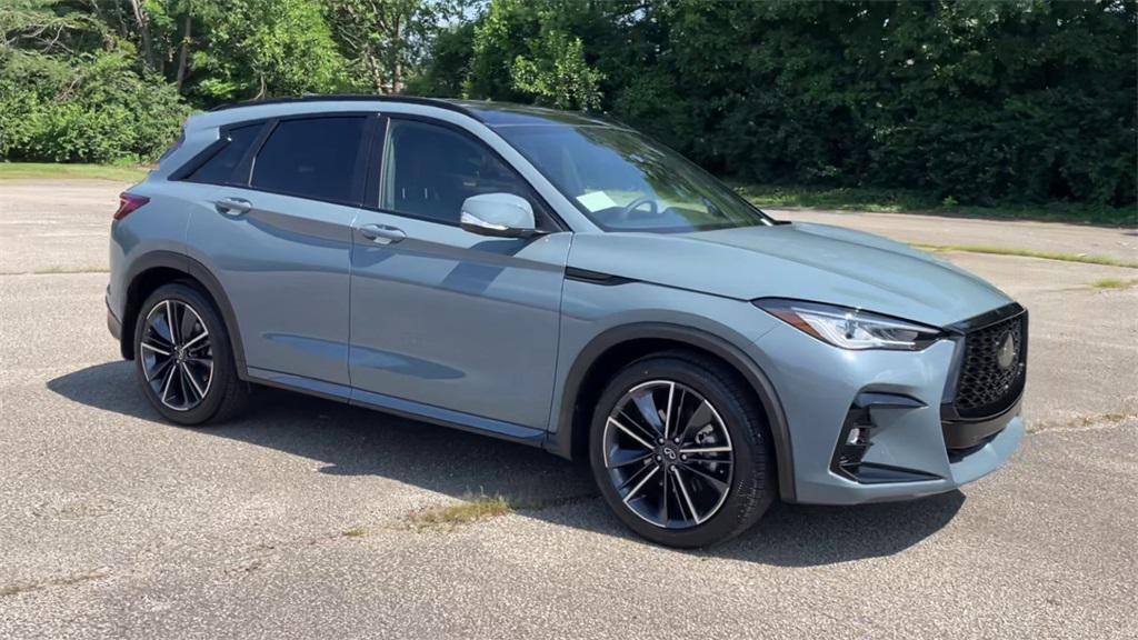 new 2025 INFINITI QX50 car, priced at $50,570