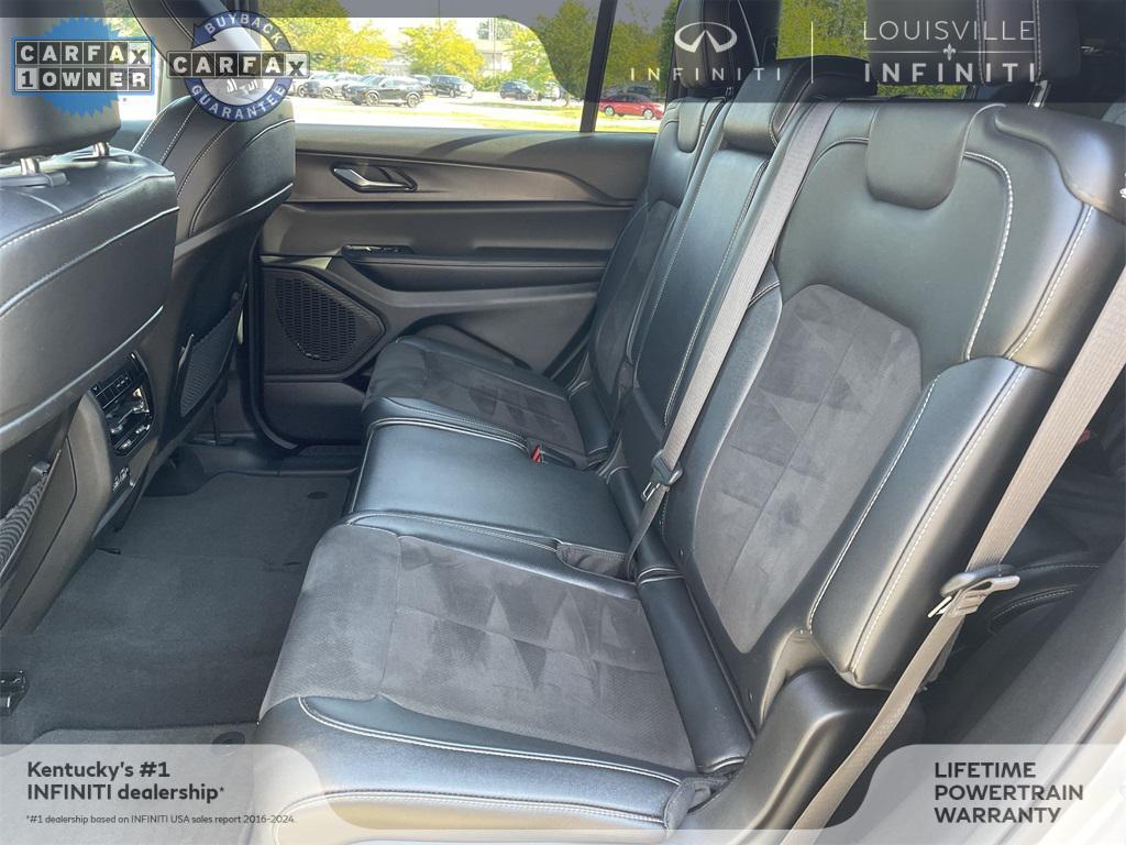 used 2024 Jeep Grand Cherokee L car, priced at $28,990