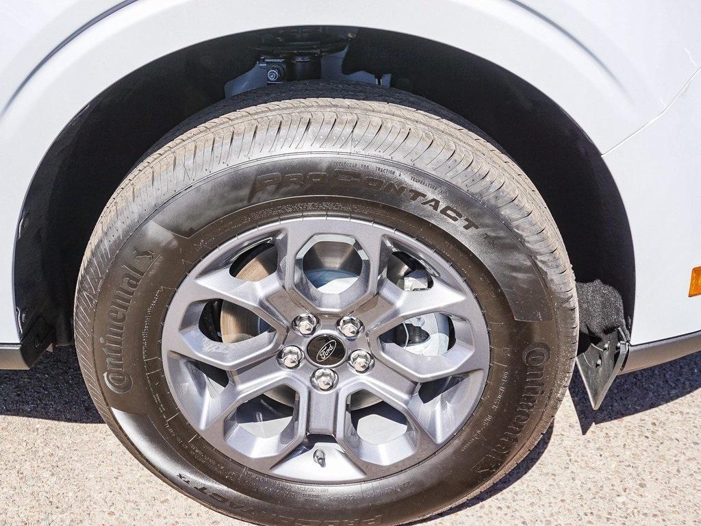 new 2025 Ford Maverick car, priced at $32,594