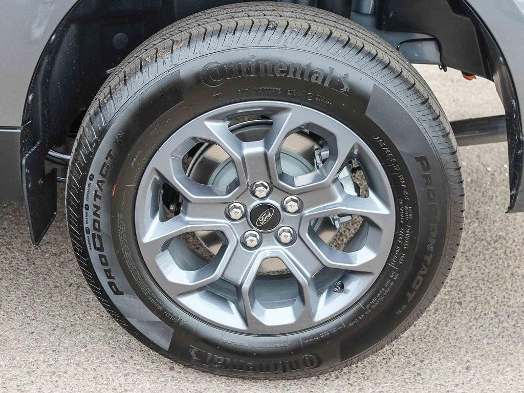 new 2025 Ford Maverick car, priced at $32,435