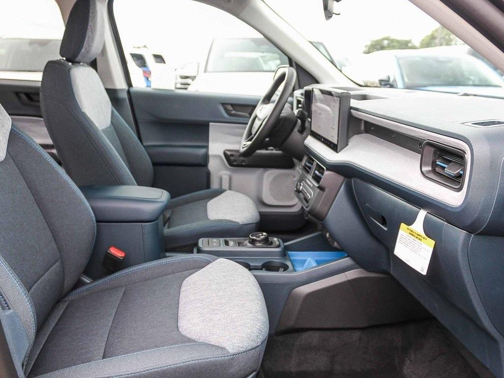 new 2025 Ford Maverick car, priced at $32,435
