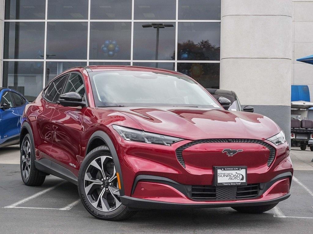 new 2025 Ford Mustang Mach-E car, priced at $41,784