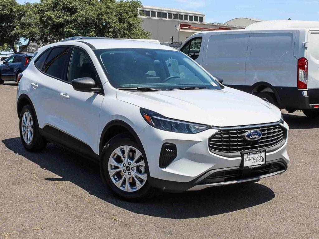 new 2025 Ford Escape car, priced at $26,870