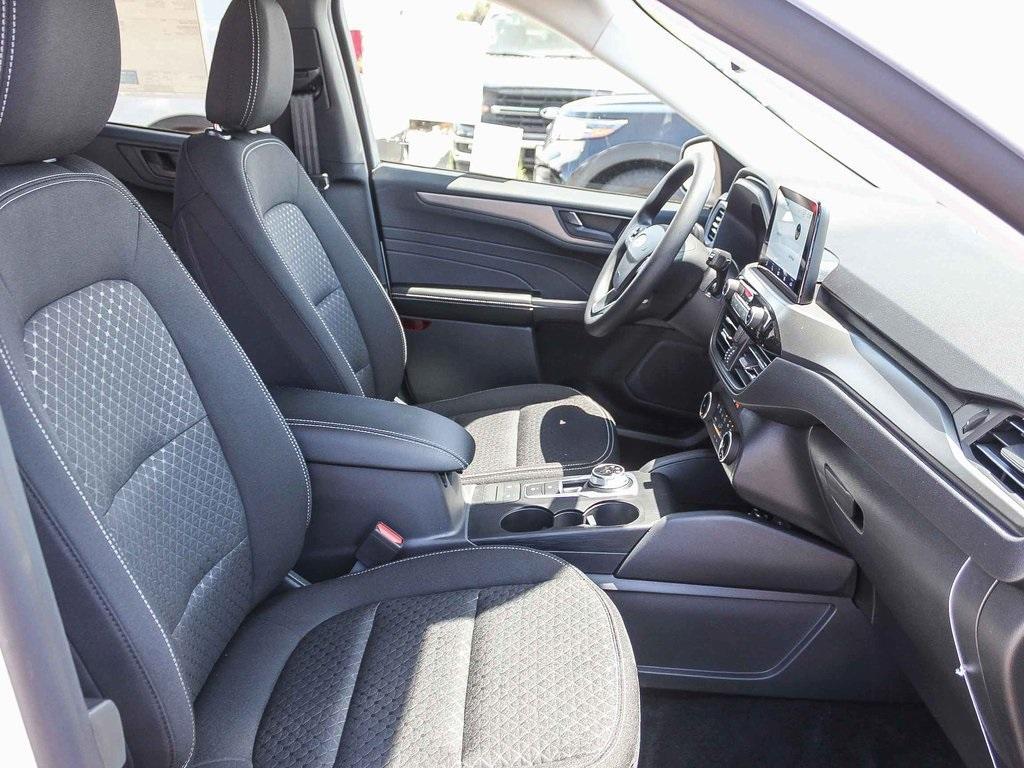 new 2025 Ford Escape car, priced at $26,870