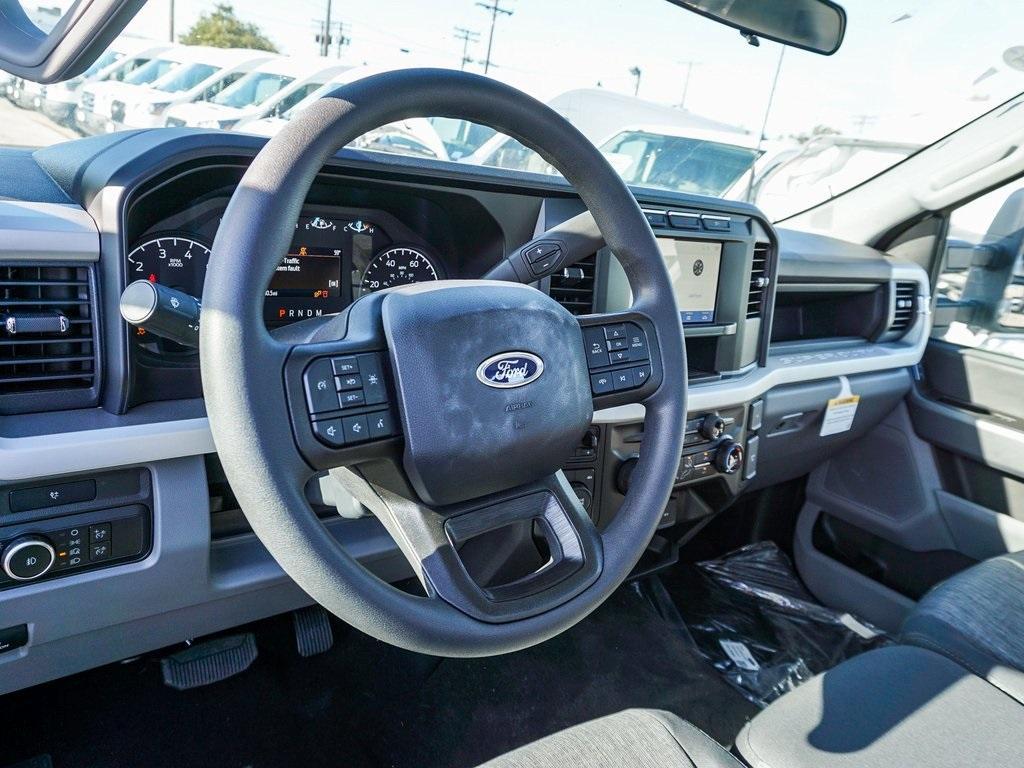 new 2023 Ford F-350 car, priced at $53,650