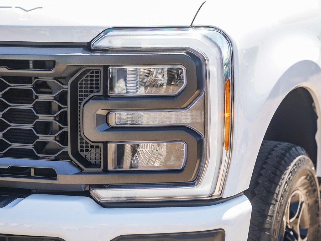 new 2023 Ford F-350 car, priced at $53,650