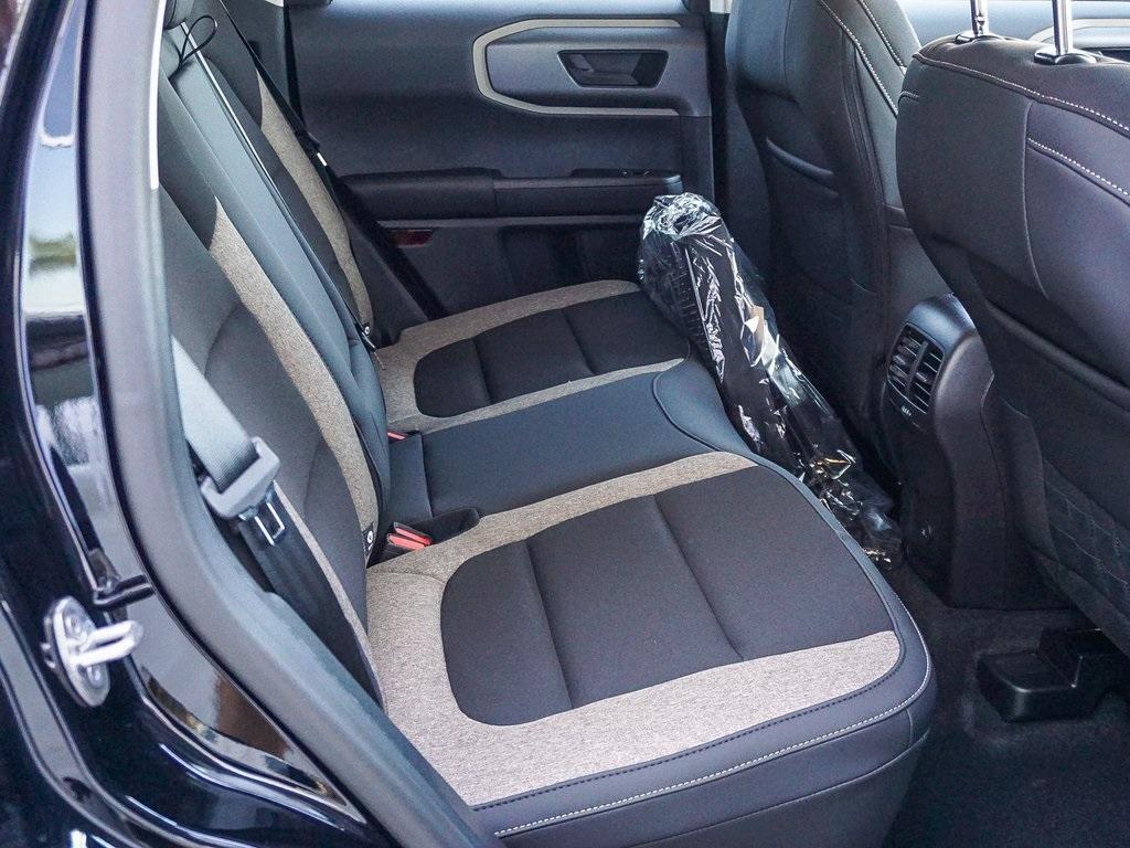 new 2025 Ford Bronco Sport car, priced at $31,423
