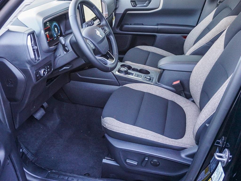new 2025 Ford Bronco Sport car, priced at $31,423