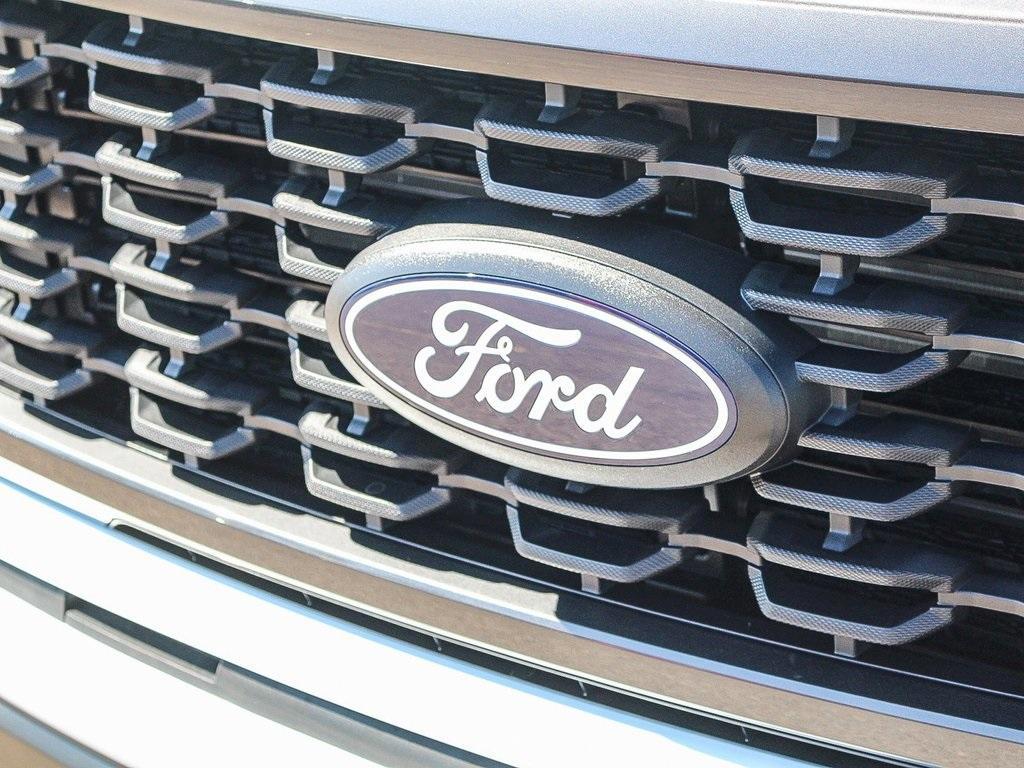new 2025 Ford F-150 car, priced at $49,370