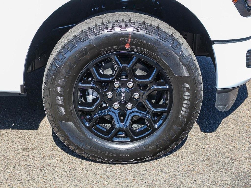 new 2025 Ford F-150 car, priced at $49,370