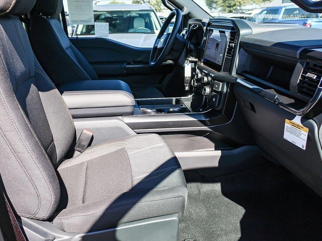 new 2025 Ford F-150 car, priced at $49,370