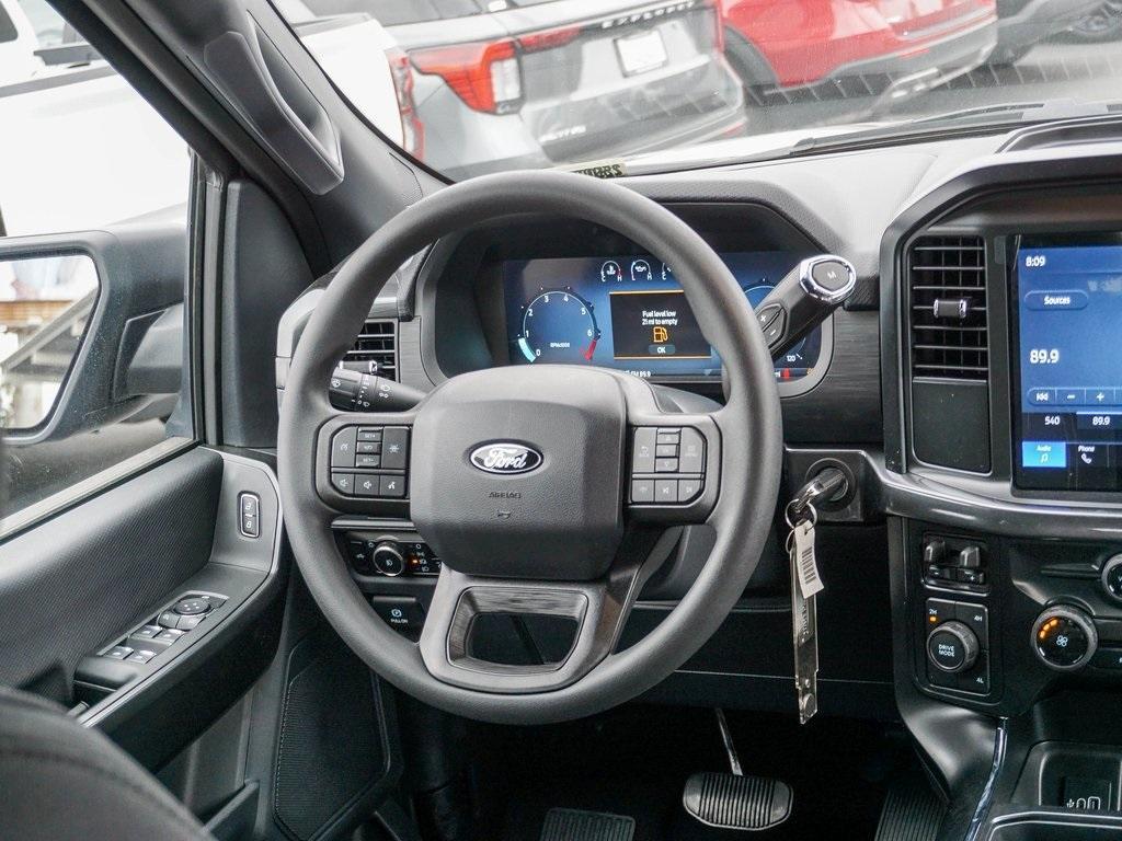 new 2025 Ford F-150 car, priced at $50,142