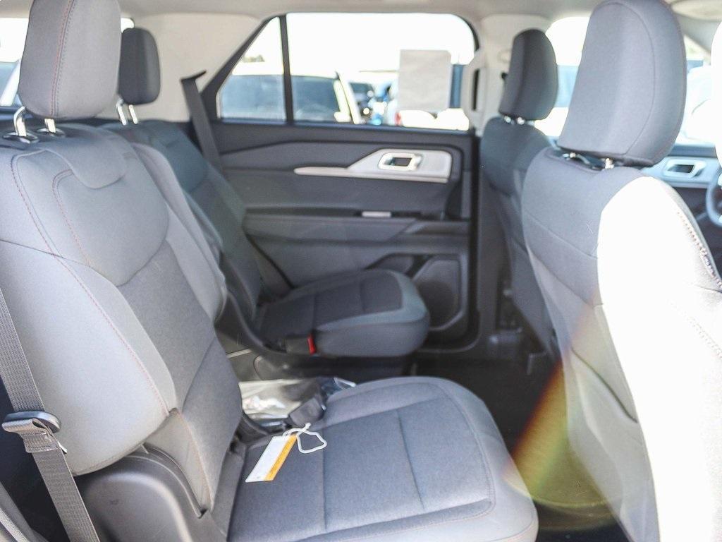 new 2025 Ford Explorer car, priced at $39,168