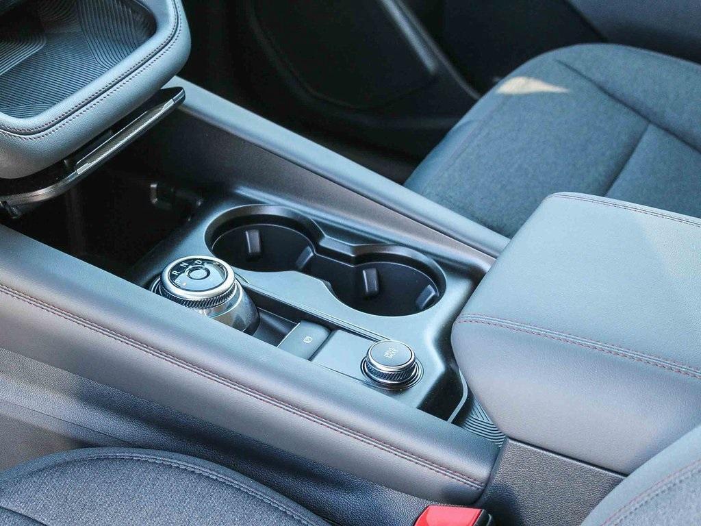 new 2025 Ford Explorer car, priced at $39,168